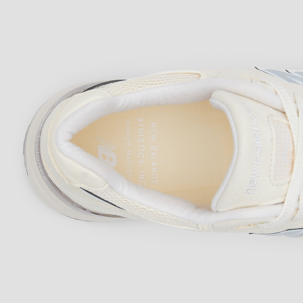 Unisex cipő New Balance U992MC - bézs