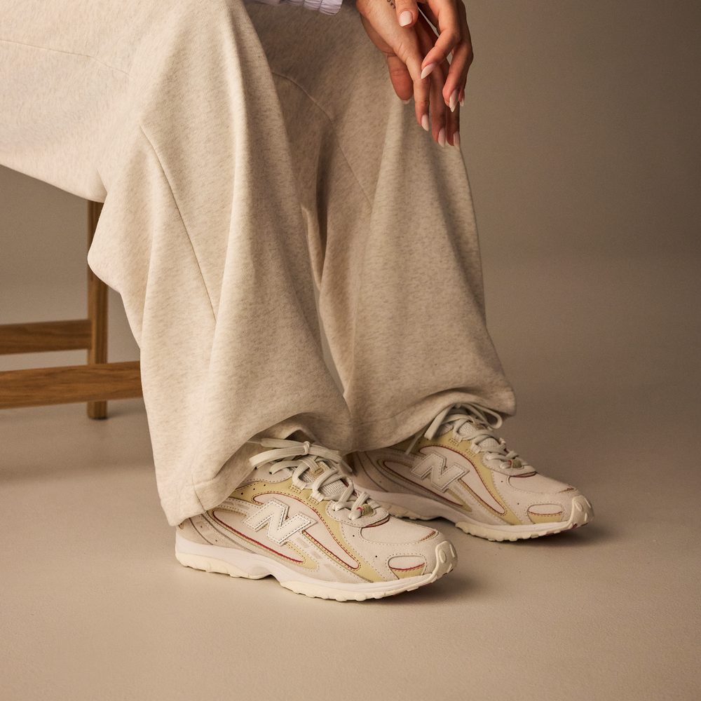 Unisex cipő New Balance U204LSC – bézs