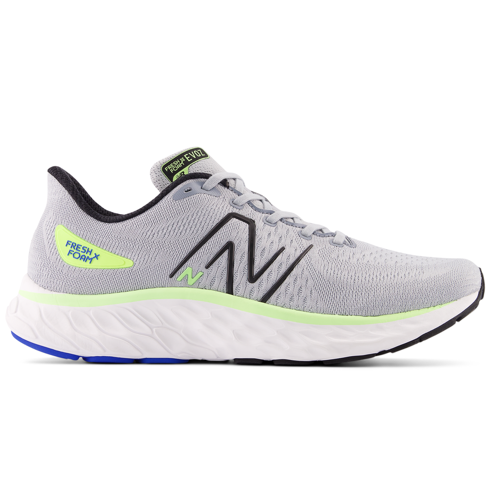 Férfi futócipő New Balance Fresh Foam Evoz v3 MEVOZRG3 – szürke