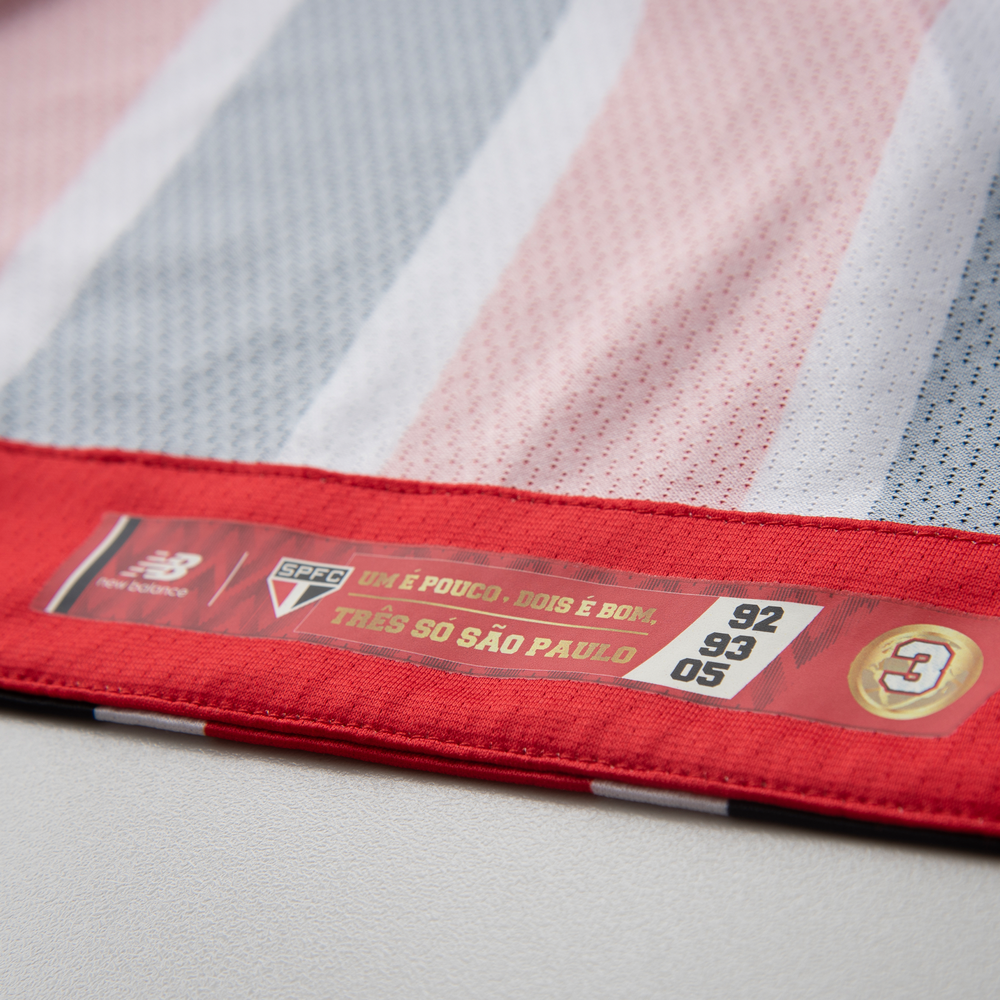 Férfi póló New Balance Sao Paulo FC MT831835AWY – piros