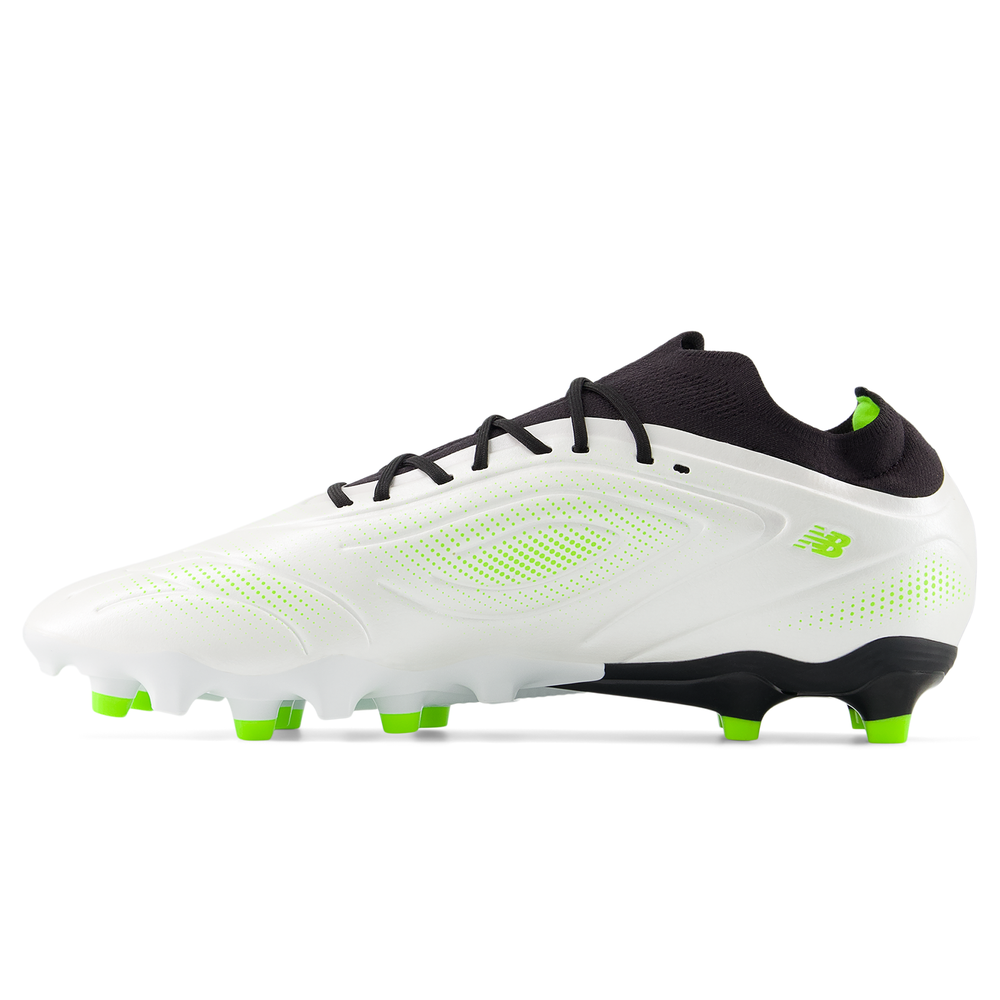 Férfi focicipő New Balance TEKELA TEAM FG V5 ST3FSP5 – fehér