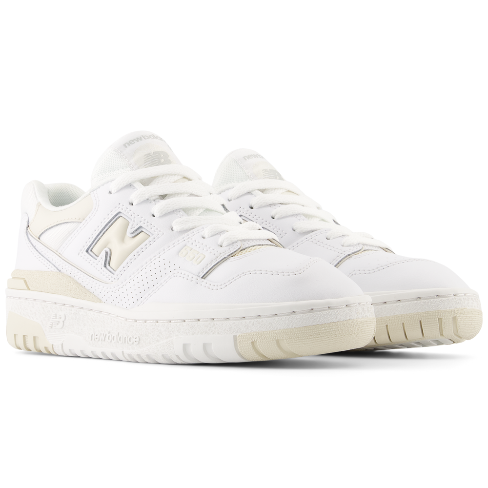 Gyermekcipő New Balance GSB550BK – fehér
