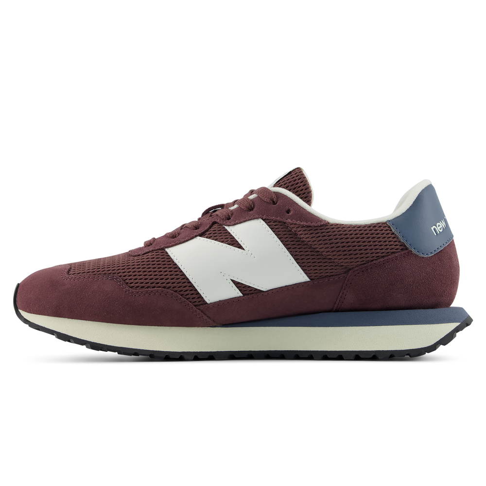 Férfi cipő New Balance M2371PK – bordó