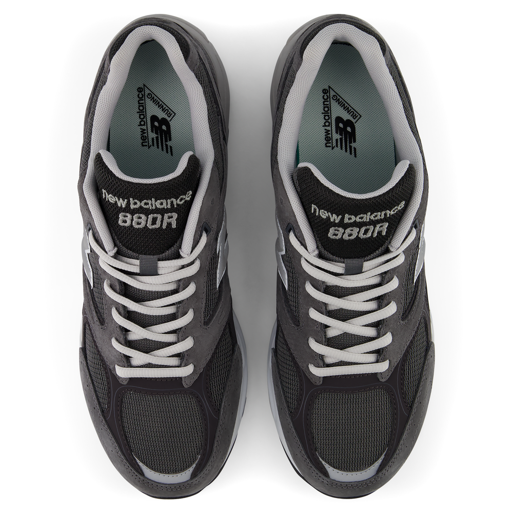 Férfi cipő New Balance U880R3TR – szürke