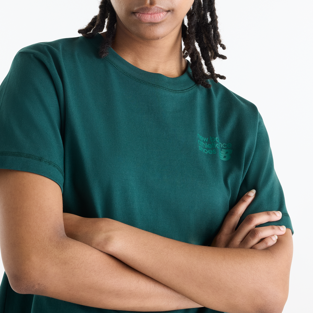 Női póló New Balance Athletics Premium Logo Hip Length – zöld