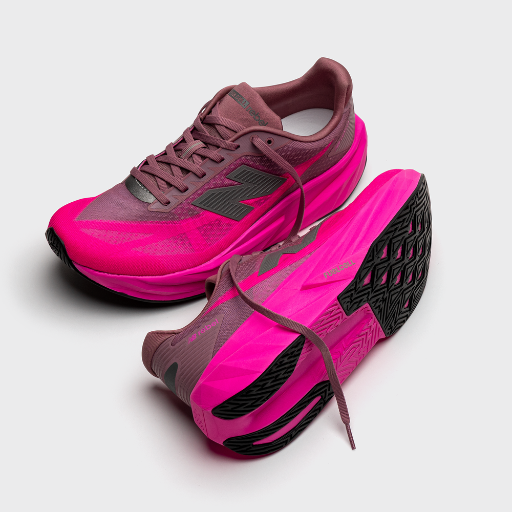 Férfi futócipő New Balance FuelCell Rebel v5 MFCX30X – rózsaszín
