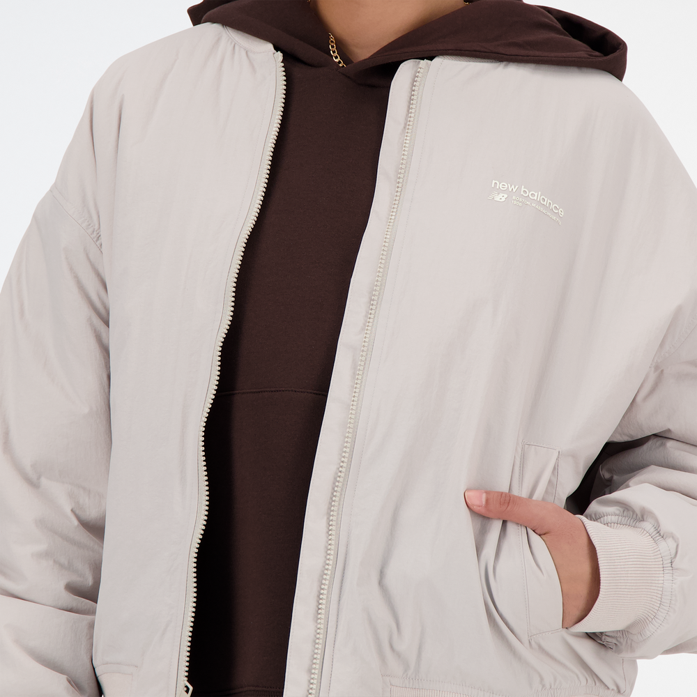 Sportdzseki New Balance WJ33507MNK – szürke