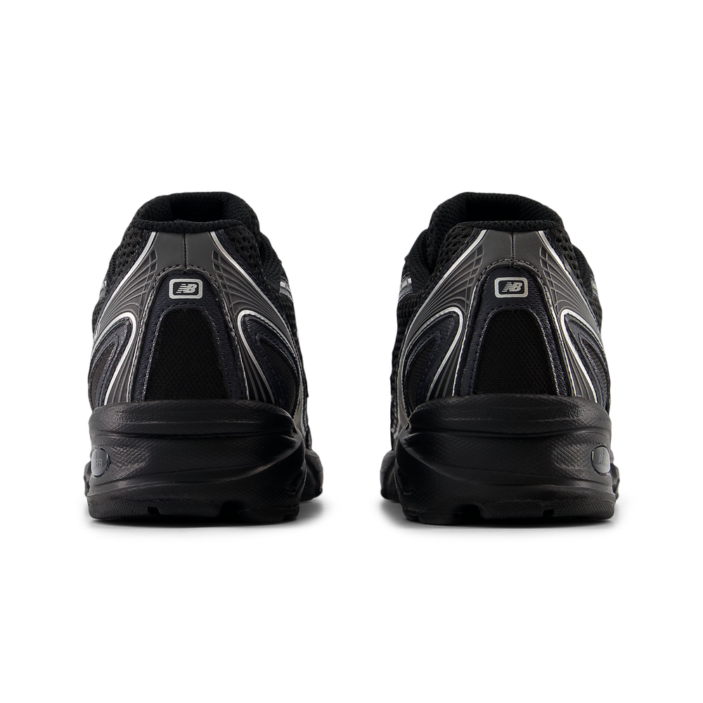 Unisex cipő New Balance U740BM2 – fekete