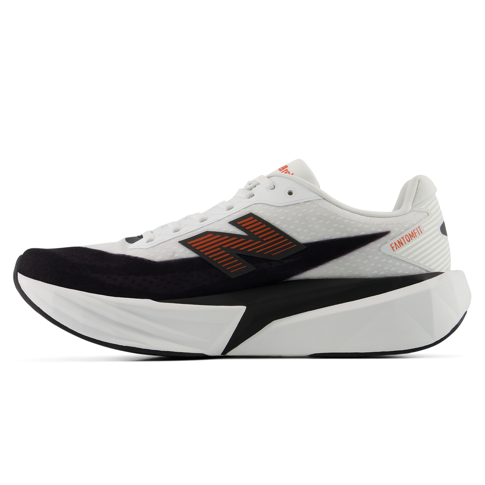 Férfi futócipő New Balance FuelCell Rebel v5 MFCX93C – fehér