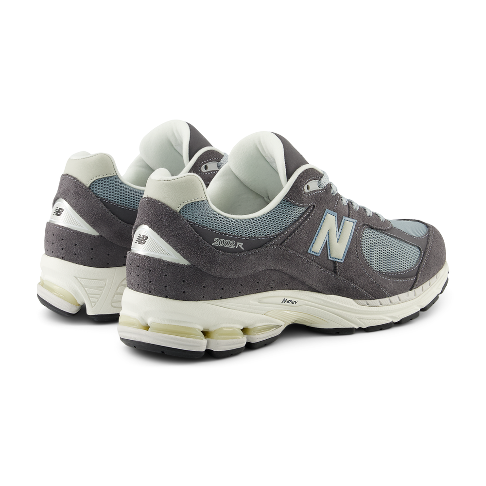 Unisex cipő New Balance M2002RFB – szürke