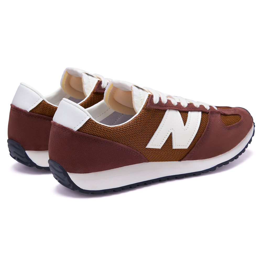 Unisex cipő New Balance U4713G5 – barna