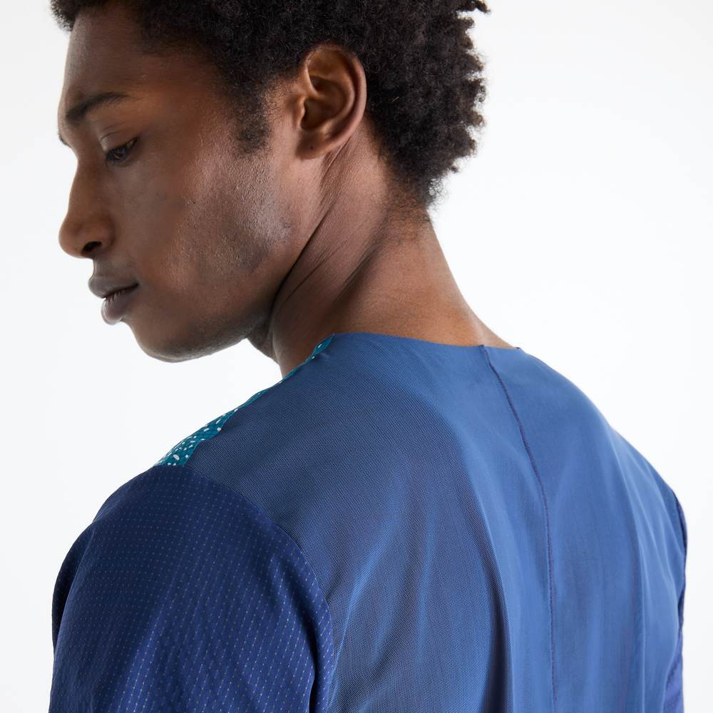 Férfi futópóló New Balance Race Day – kék