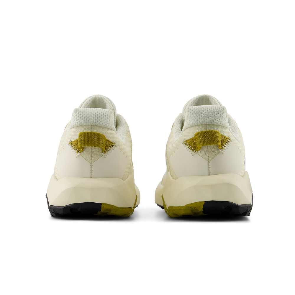 Férfi cipő New Balance DynaSoft Nitrel v6 MNTR4SE – bézs