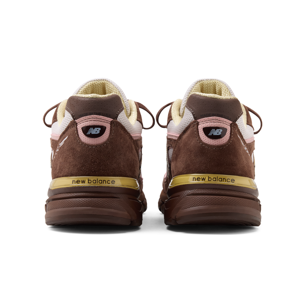 Unisex cipő New Balance U990IC4 – barna