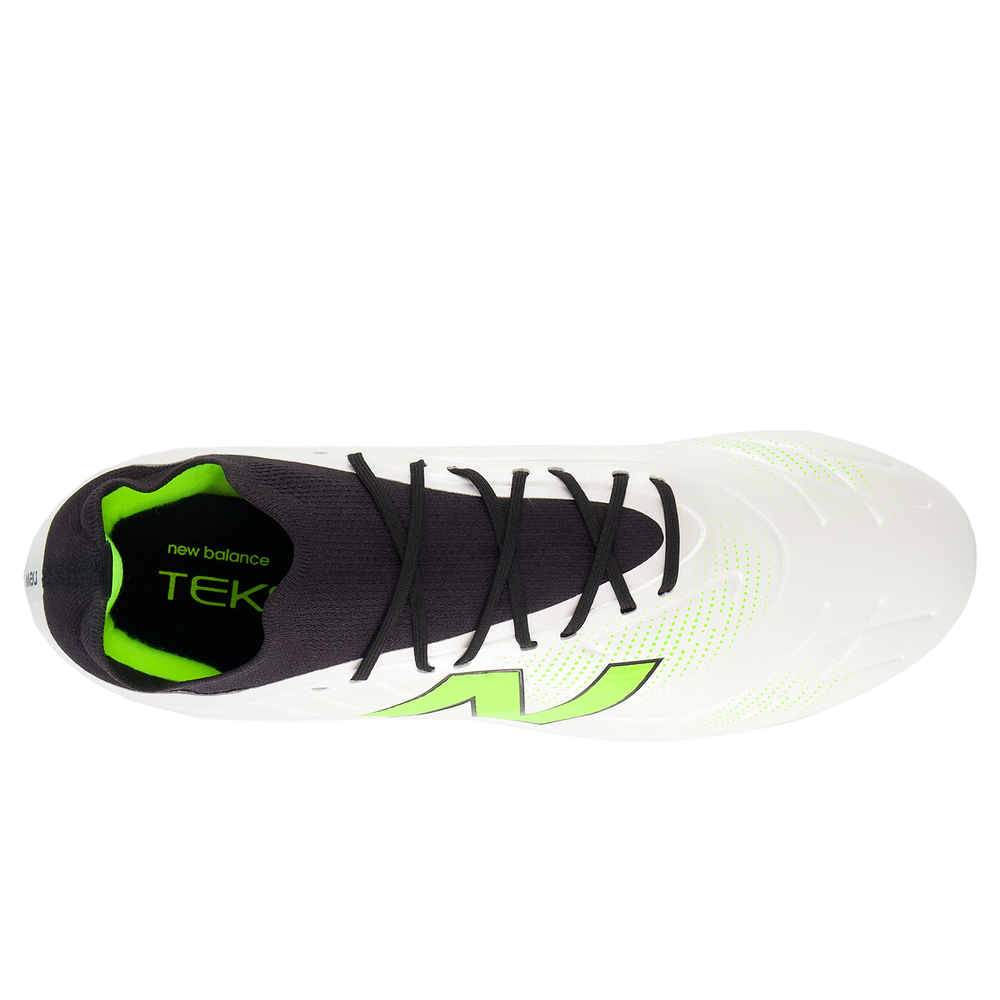 Férfi focicipő New Balance TEKELA TEAM FG V5 ST3FSP5 – fehér