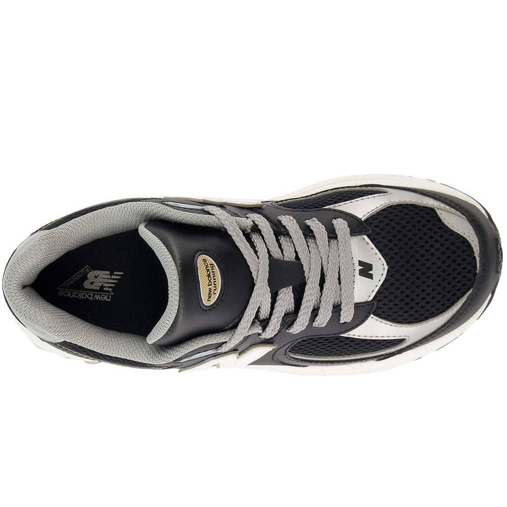 Gyermekcipő New Balance GC2002PO – fekete