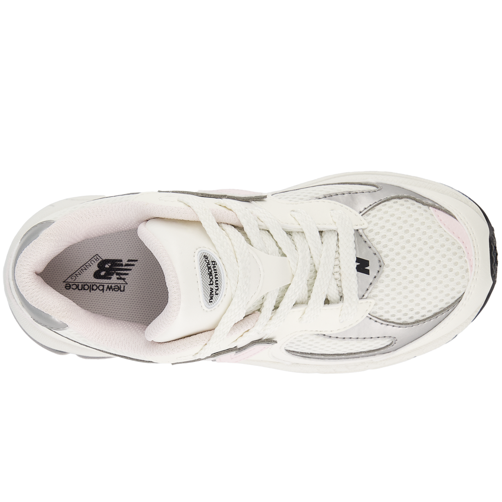 Gyermekcipő New Balance PC2002PN – fehér