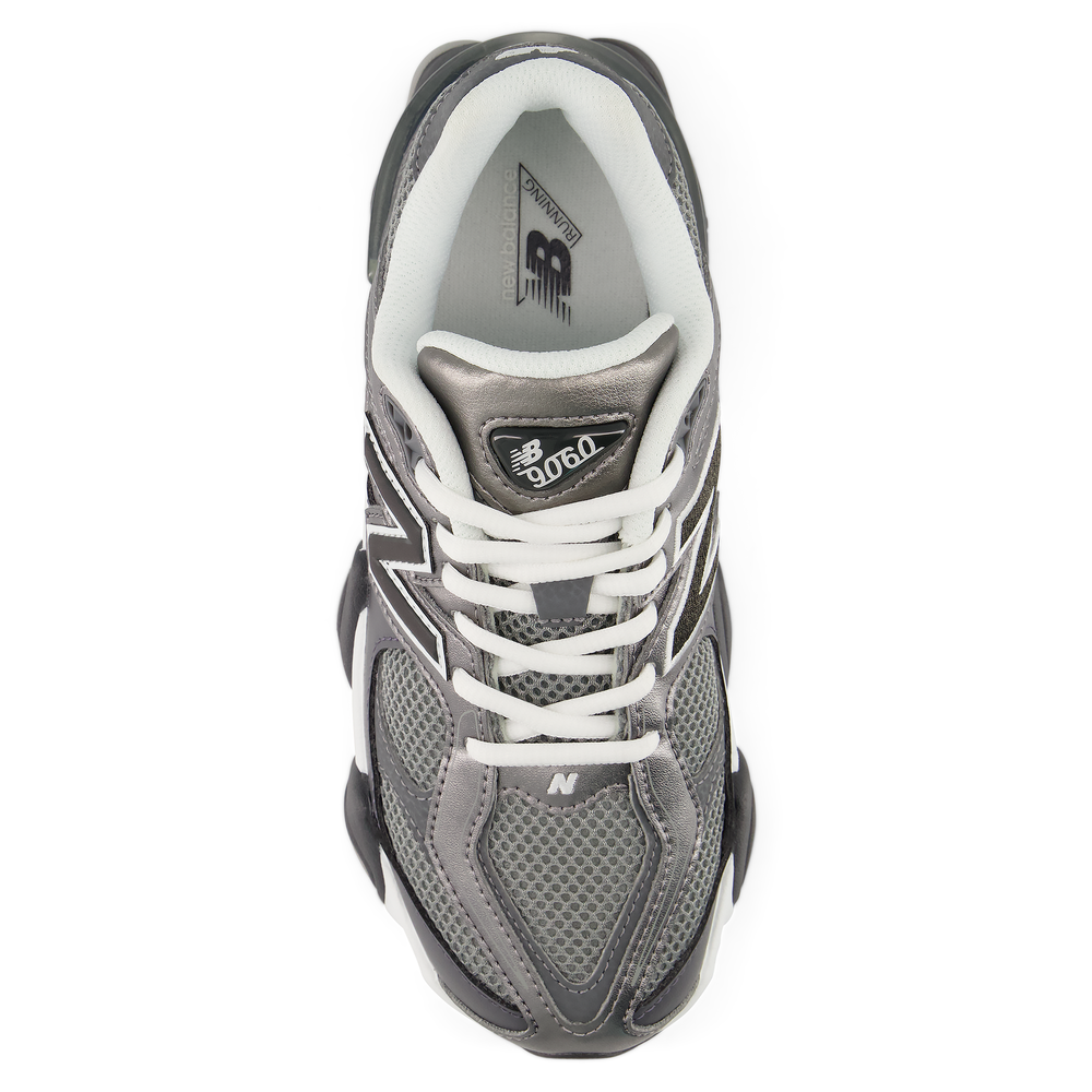 Gyermekcipő New Balance G90603BN – szürke