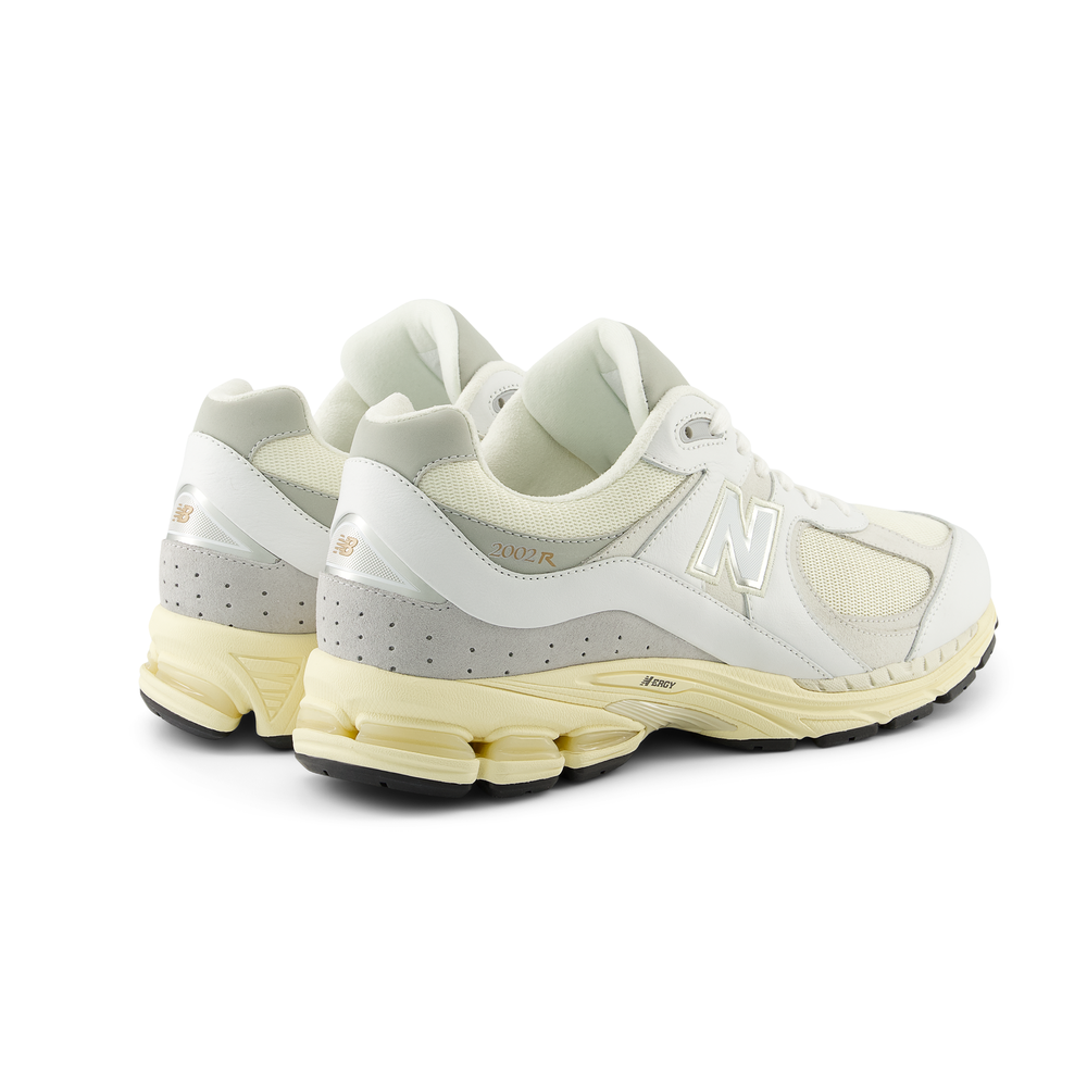 Unisex cipő New Balance M2002RIA – fehér