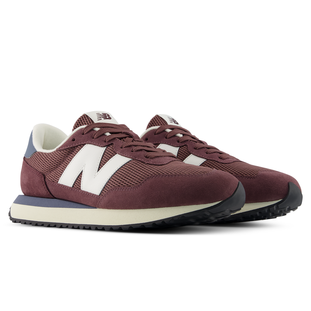 Férfi cipő New Balance M2371PK – bordó