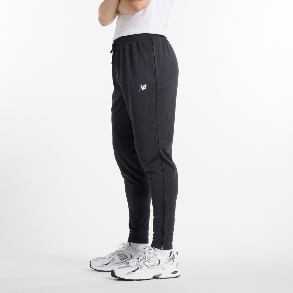 Férfi nadrág New Balance MP51905BK – fekete
