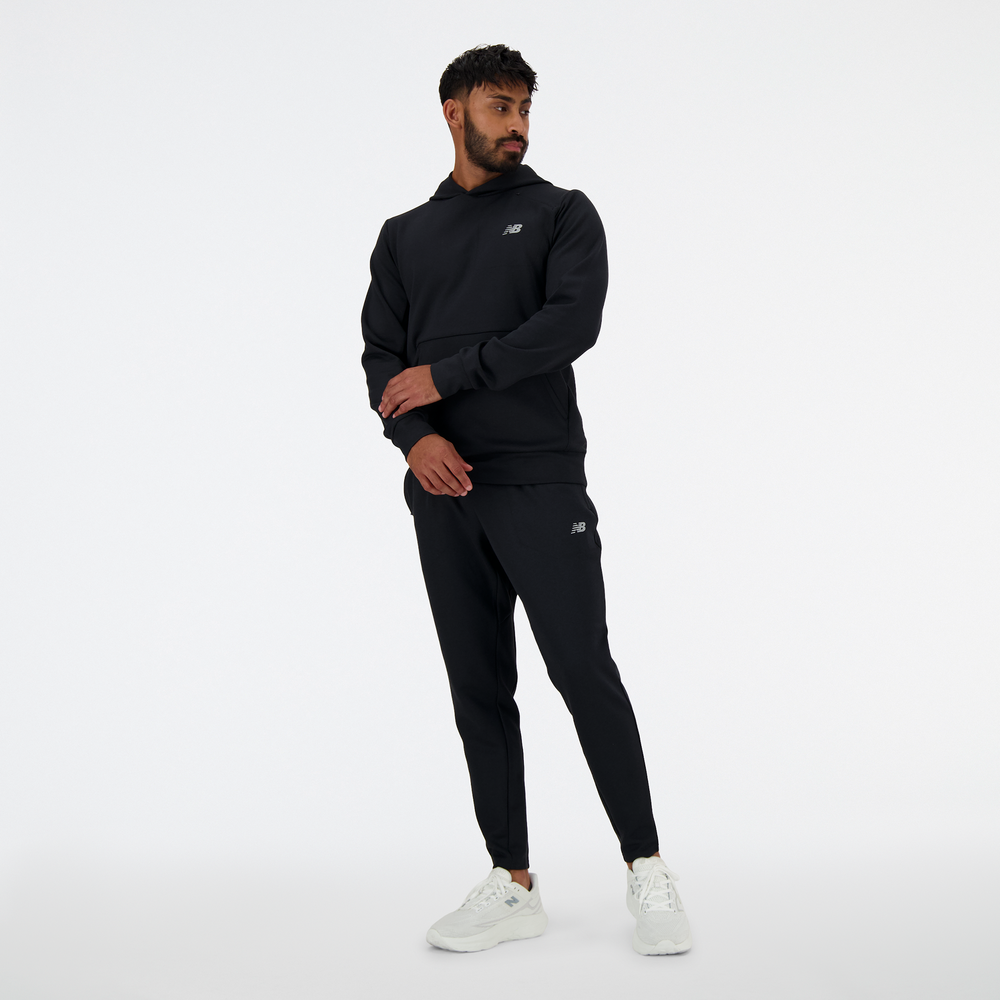 Férfi nadrág New Balance MP41143BK – fekete