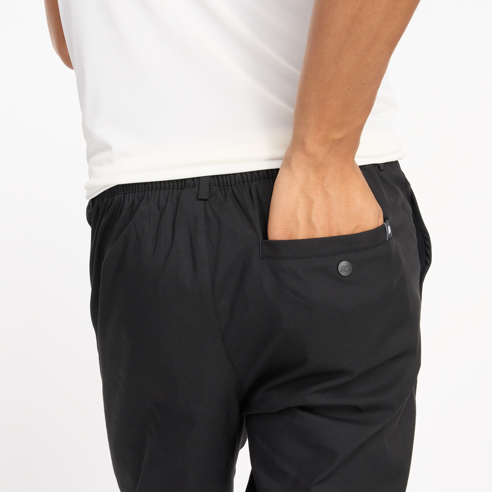 Férfi nadrág New Balance MP43560BK – fekete