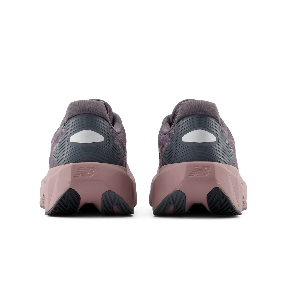 Női futócipő New Balance FuelCell Rebel v5 WFCX3WA – rózsaszín