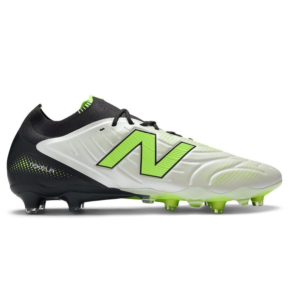 Férfi focicipő New Balance TEKELA ELITE FG V5 ST1FLSP5 – fehér