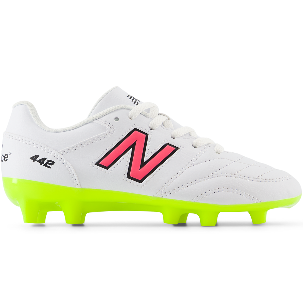 Gyermek focicipő New Balance 442 ACADEMY JNR FG V2 JS43FWH2 – fehér