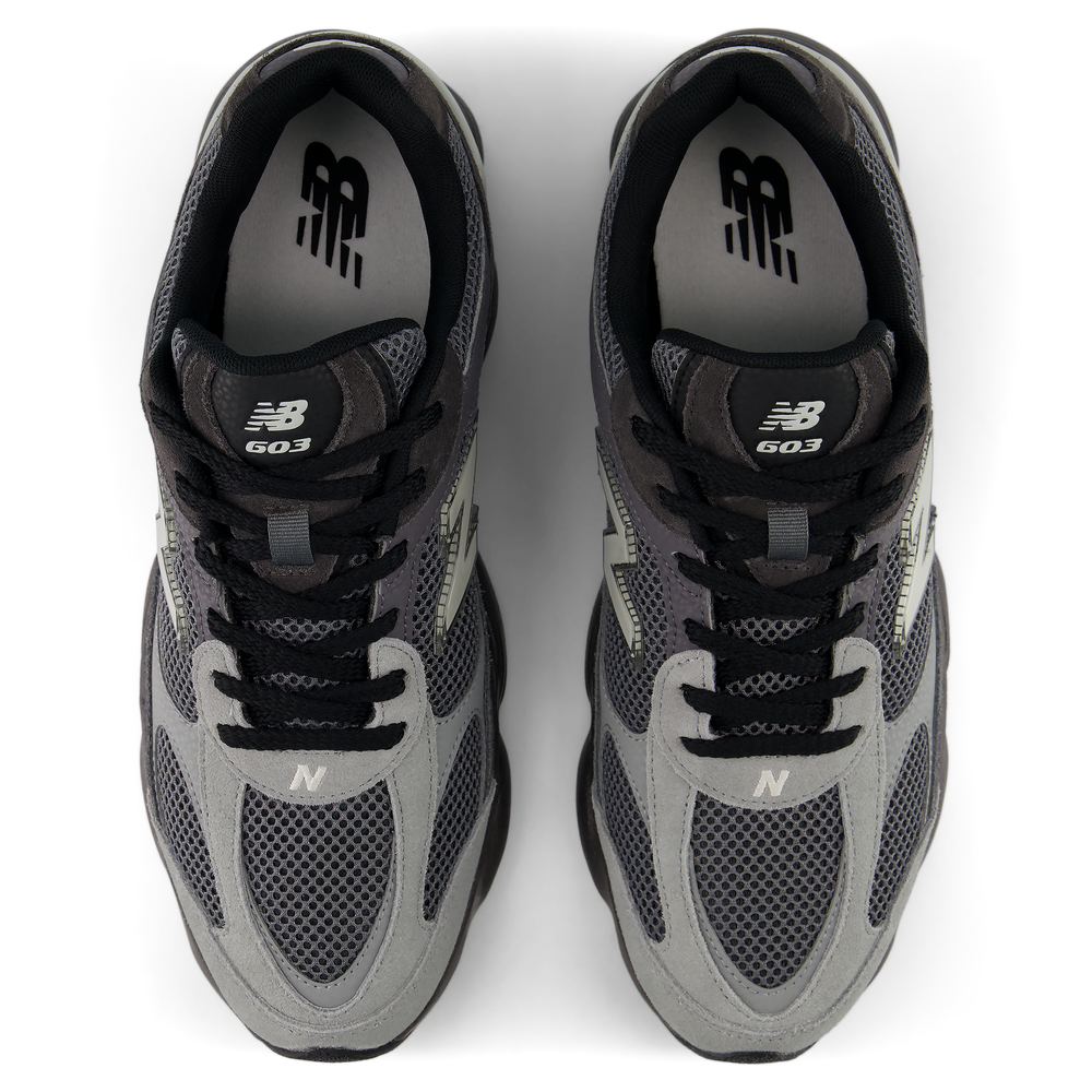 Férfi cipő New Balance M6032DK – szürke