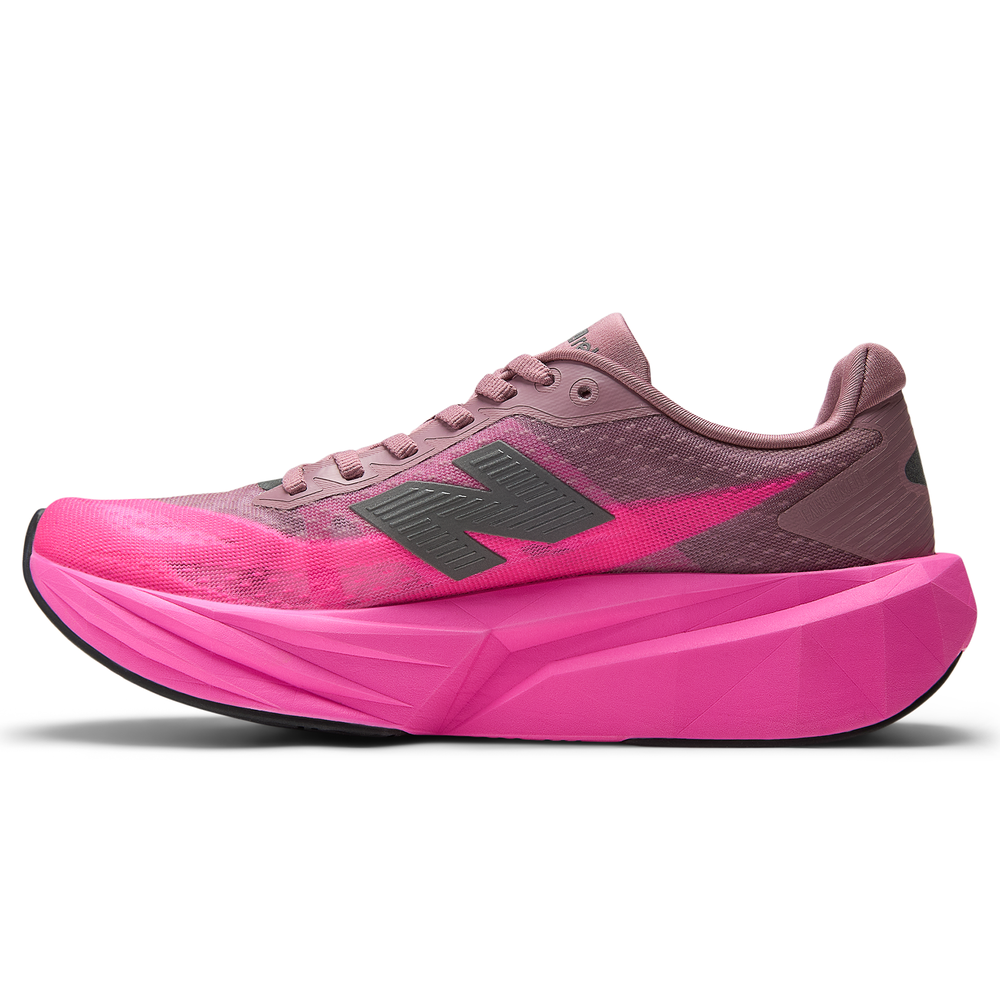 Női futócipő New Balance FuelCell Rebel v5 WFCX70N – rózsaszín