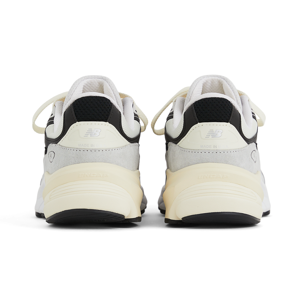 Unisex cipő New Balance U990TG6 – fehér