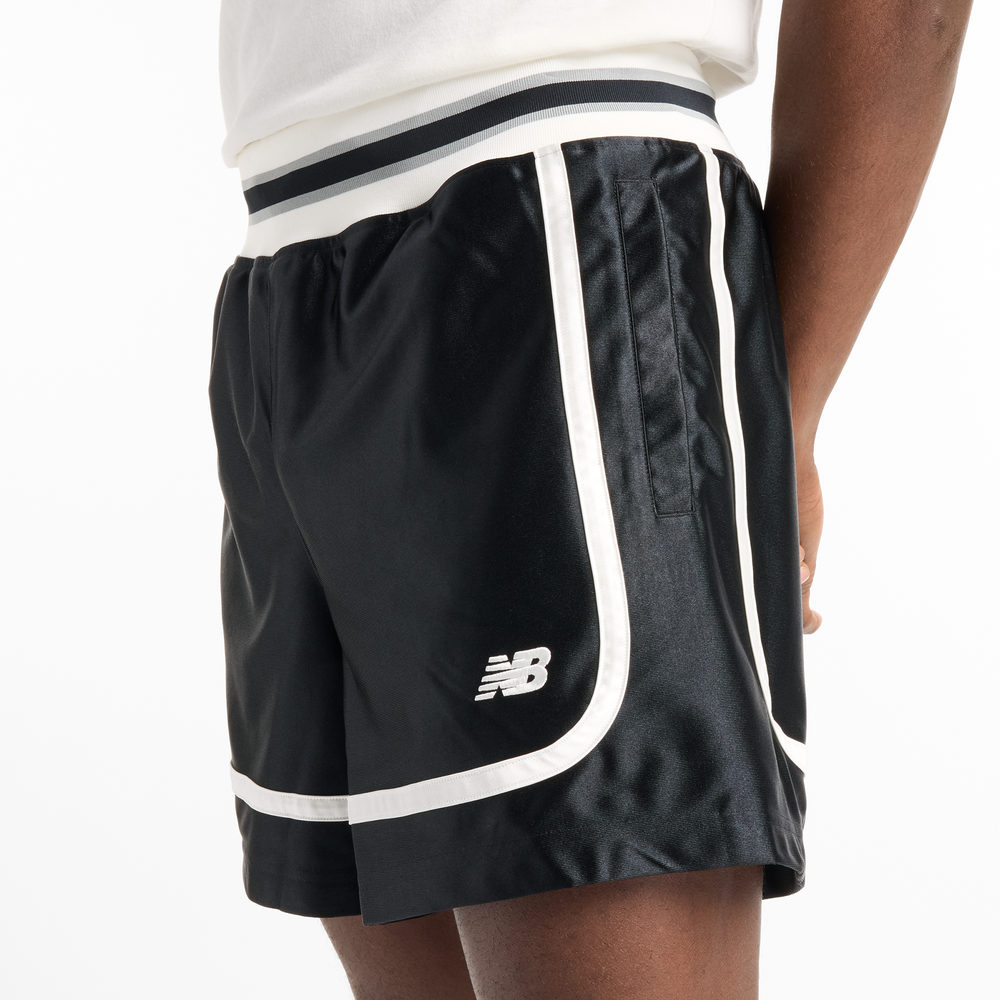 Férfi futónadrág New Balance MS51608BK – fekete