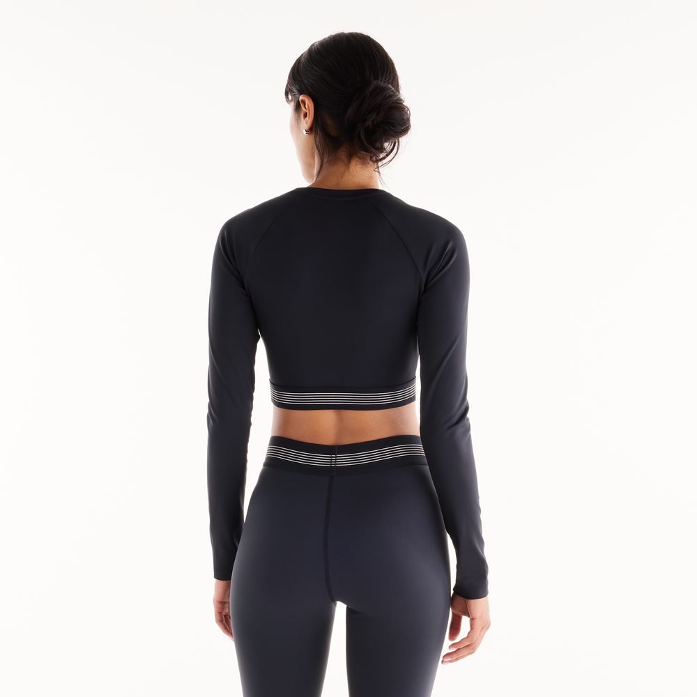 Női póló New Balance AC – fekete