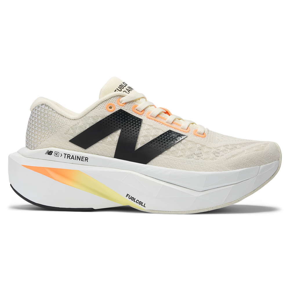 Női futócipő New Balance FuelCell SuperComp Trainer v3 WRCXCA4 – bézs