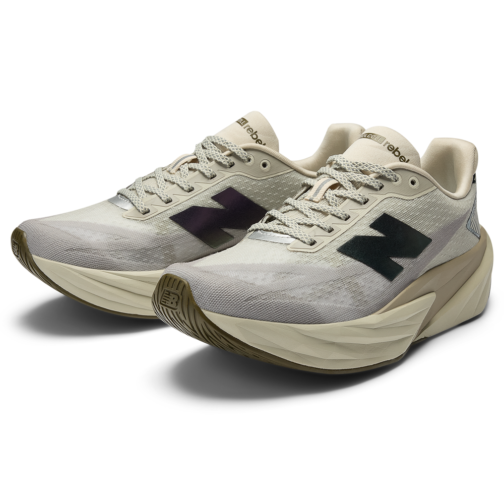 Női futócipő New Balance FuelCell Rebel v5 WFCXPB5 – bézs
