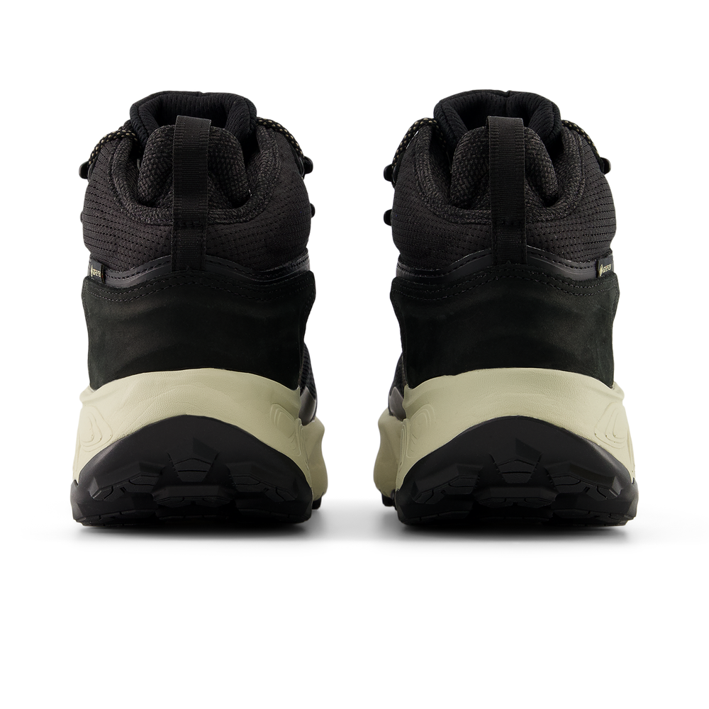 Női futócipő New Balance Fresh Foam X Hierro Hiker Gore-Tex v9 WTHIMCB9 – fekete