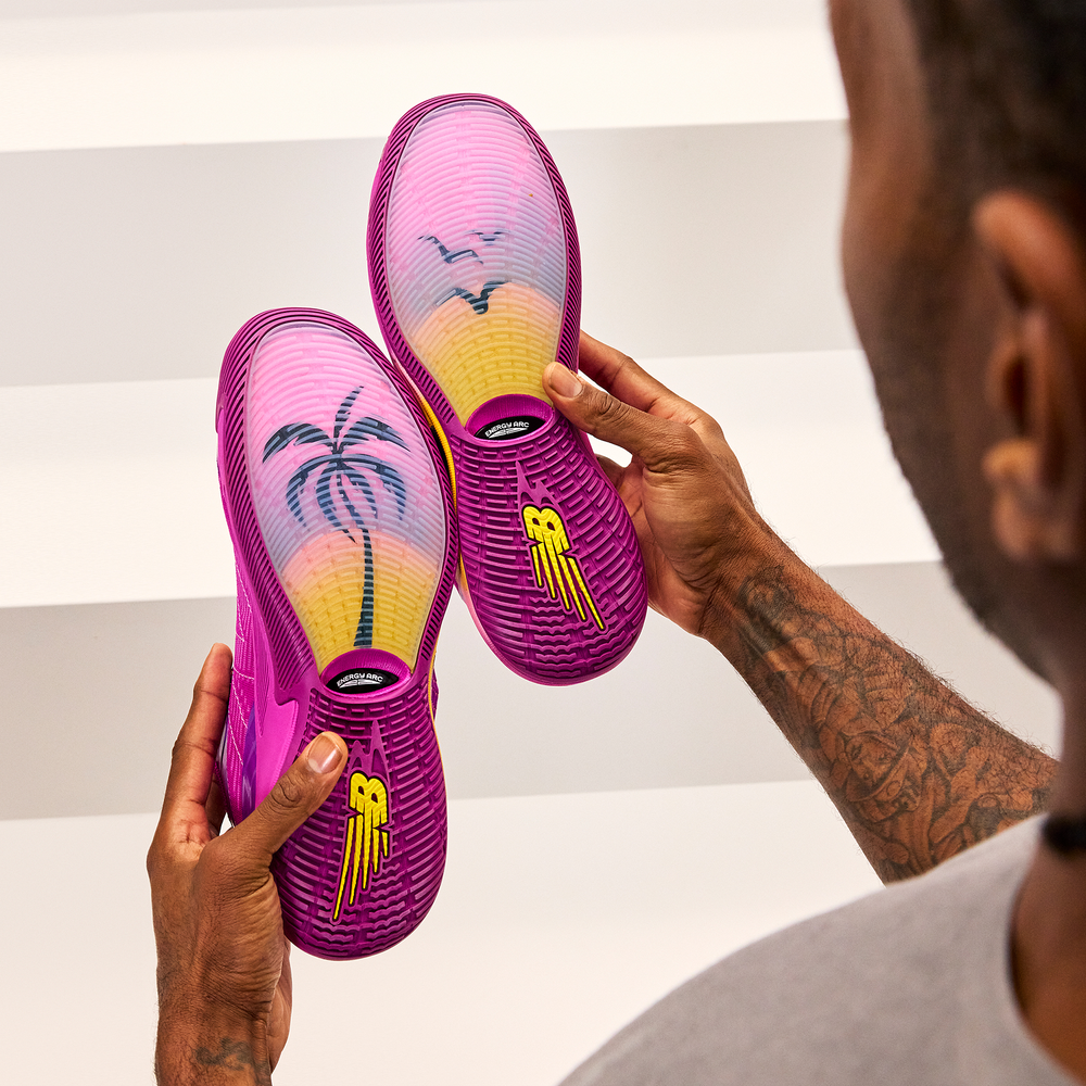 Férfi cipő New Balance KAWHI IV BBKLSGY4 – rózsaszín