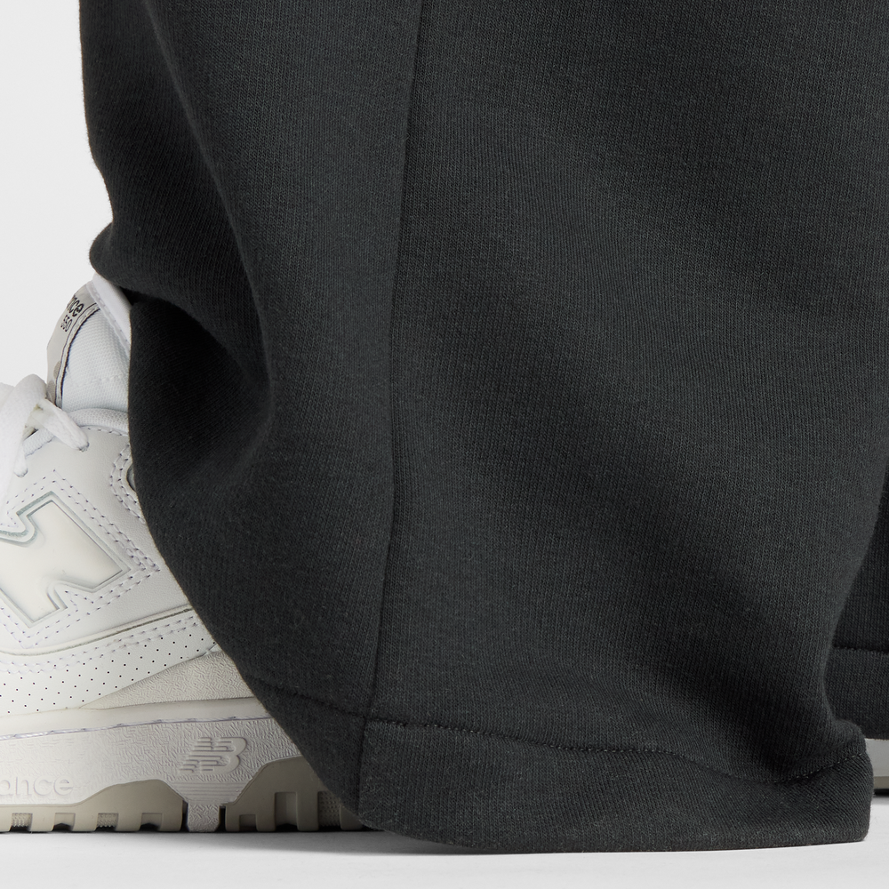 Női nadrág New Balance WP53903BK – fekete
