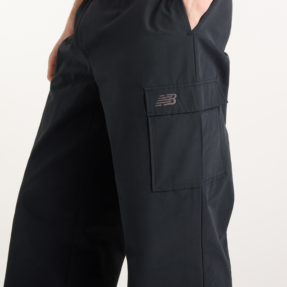 Férfi nadrág New Balance Cargo – fekete