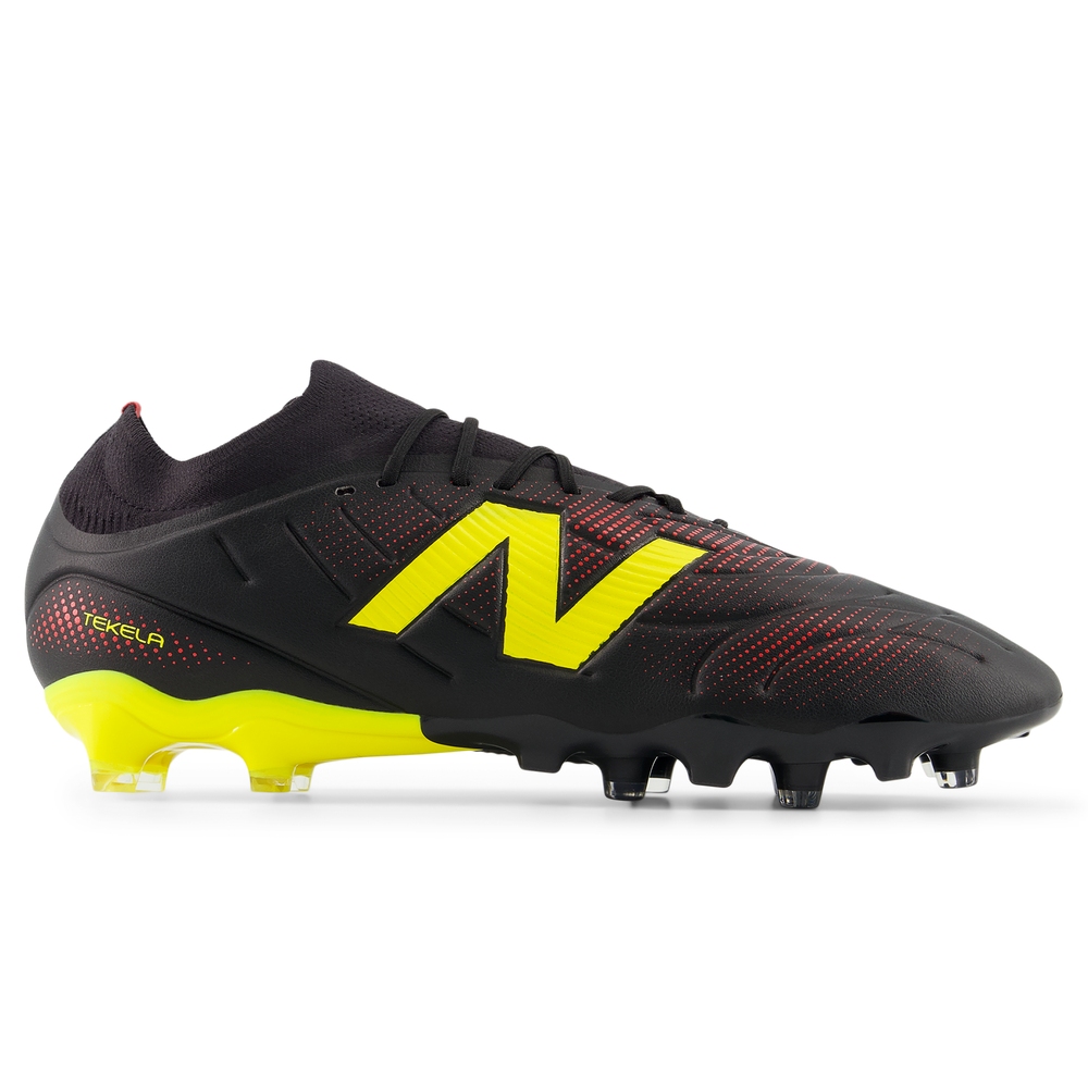 Férfi focicipő New Balance TEKELA TEAM FG V5 UT3FL43H – fekete