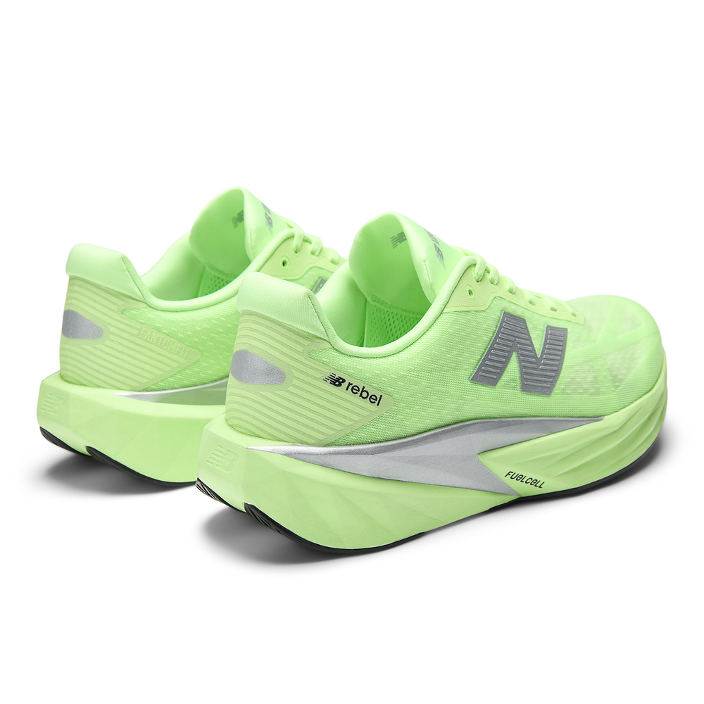 Férfi futócipő New Balance FuelCell Rebel v5 MFCXLZ5 – zöld