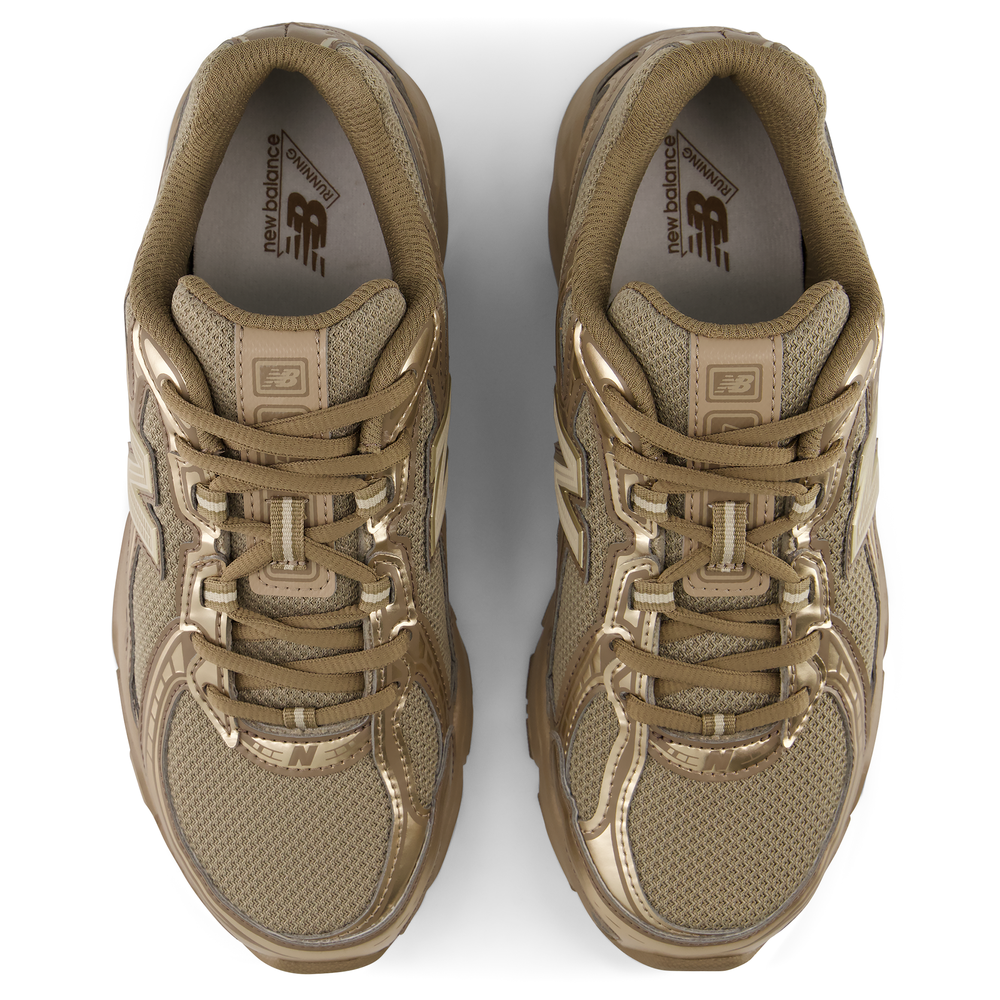 Unisex cipő New Balance U7402XX – barna