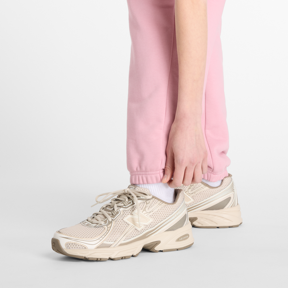 Női nadrág New Balance WP41500PTF – rózsaszín