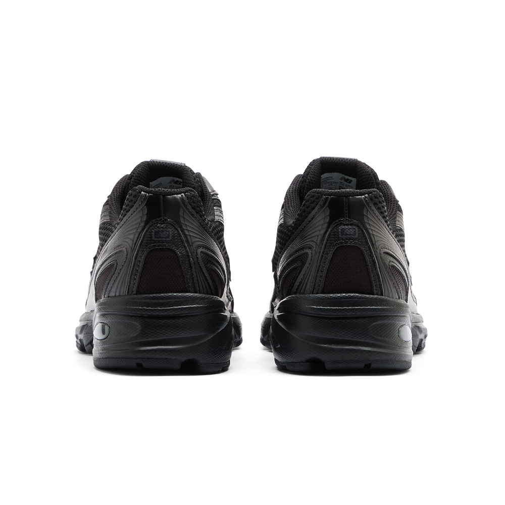 Unisex cipő New Balance U740BO2 – fekete