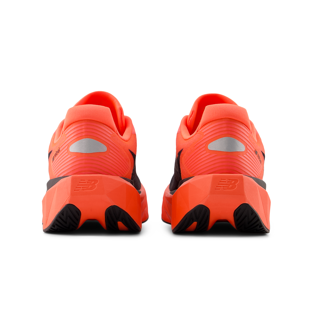 Női futócipő New Balance FuelCell Rebel v5 WFCXLQ5 – piros