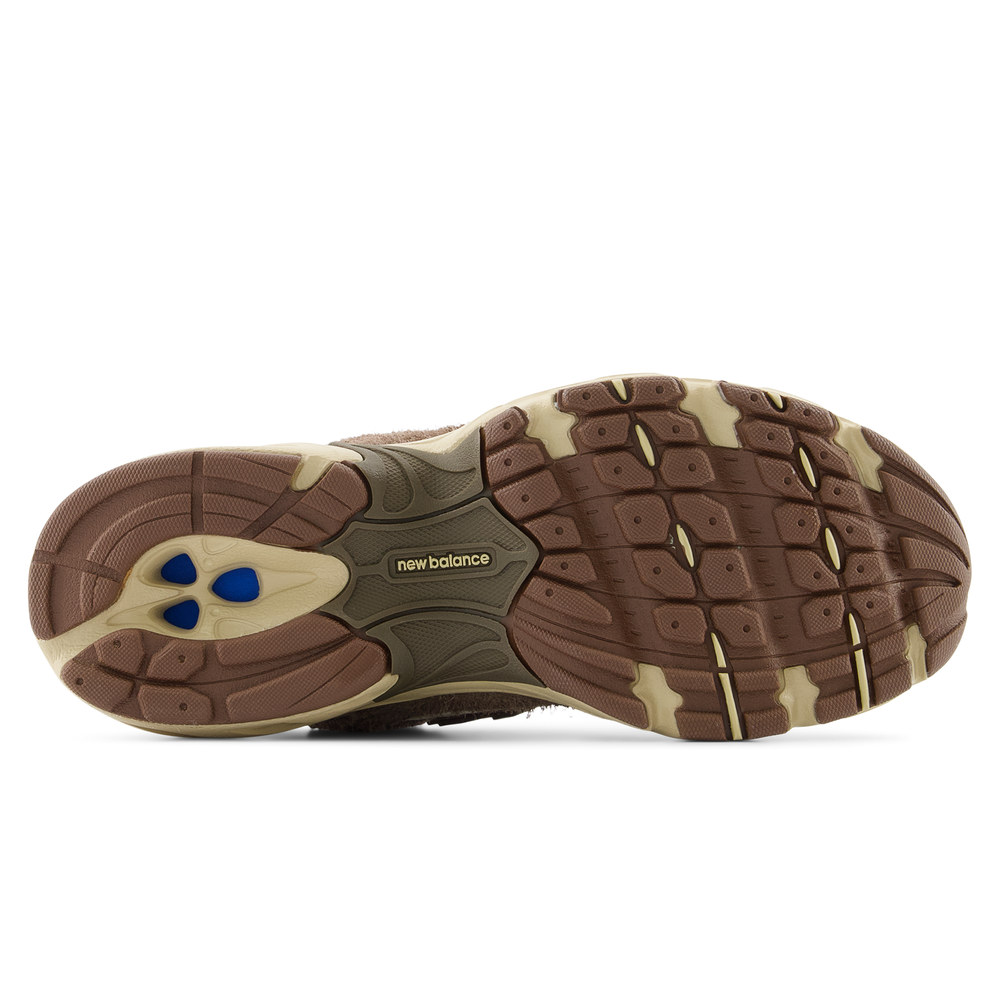Unisex cipő New Balance MR530SNC – barna