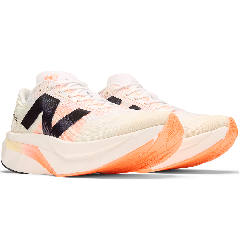 Női futócipő New Balance FuelCell SC Elite V4 WRCELCW4 – bézs