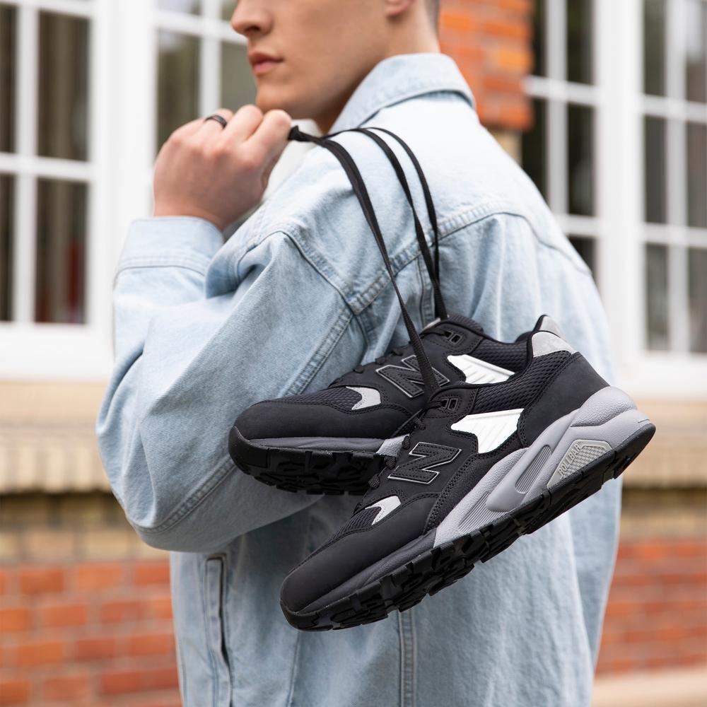 Férfi cipő New Balance MT580MDB – fekete